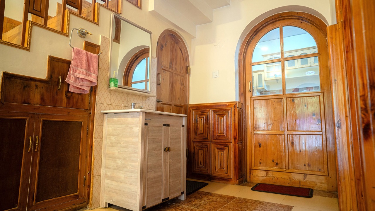 Photo of Livingroom in Mohal