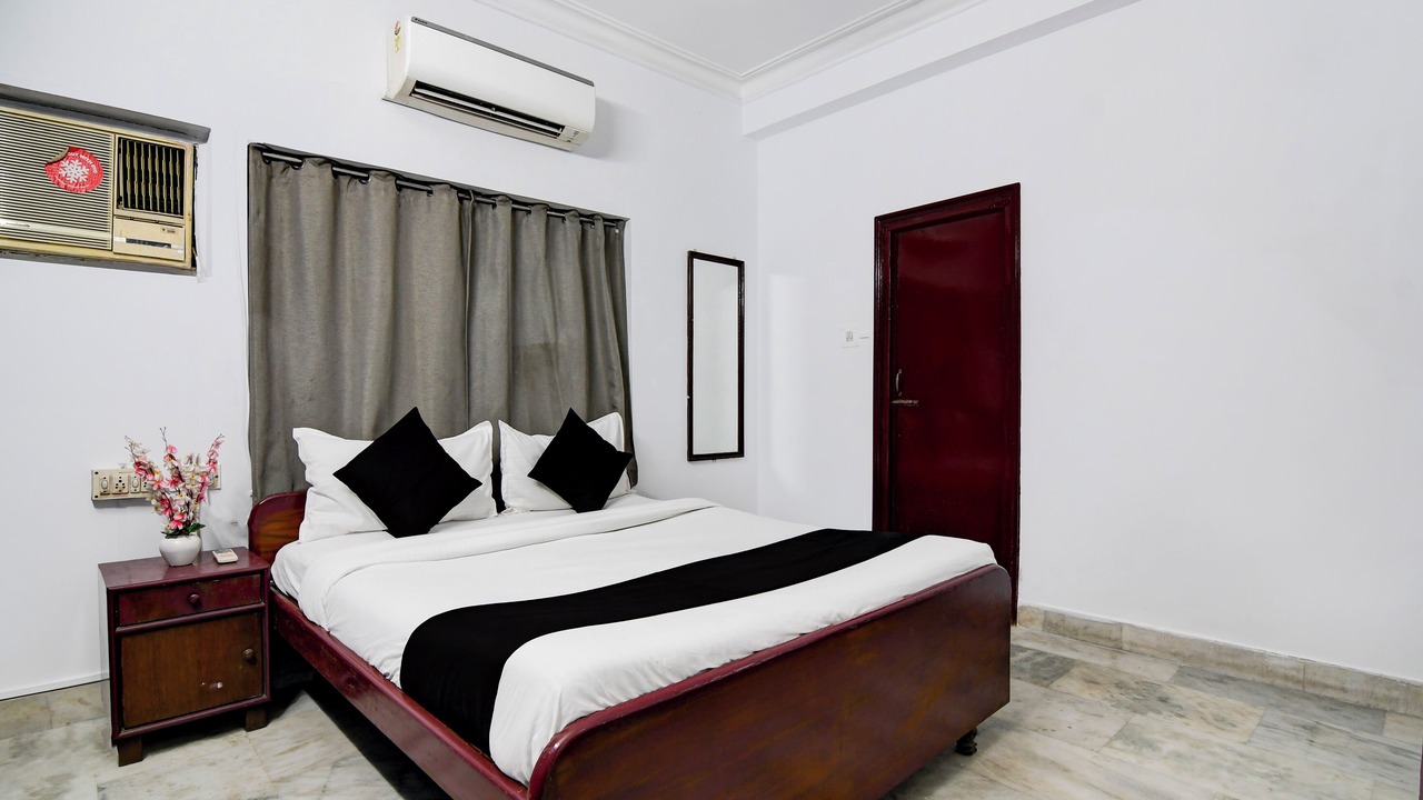 Photo of Bedroom in Sector II