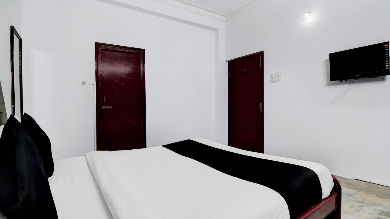 Photo of Bedroom in Sector II