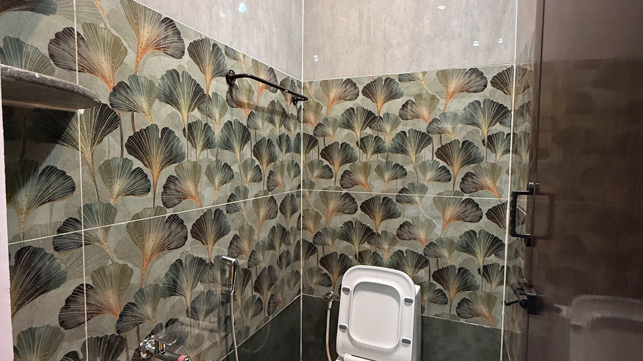 Photo of Bathroom in Tiruvannamalai