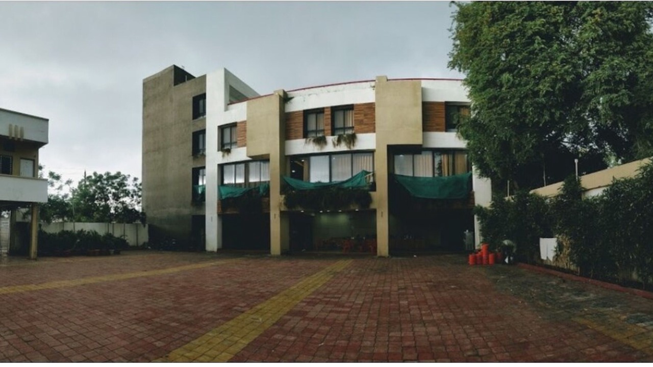 Photo of Outdoor in Jaora