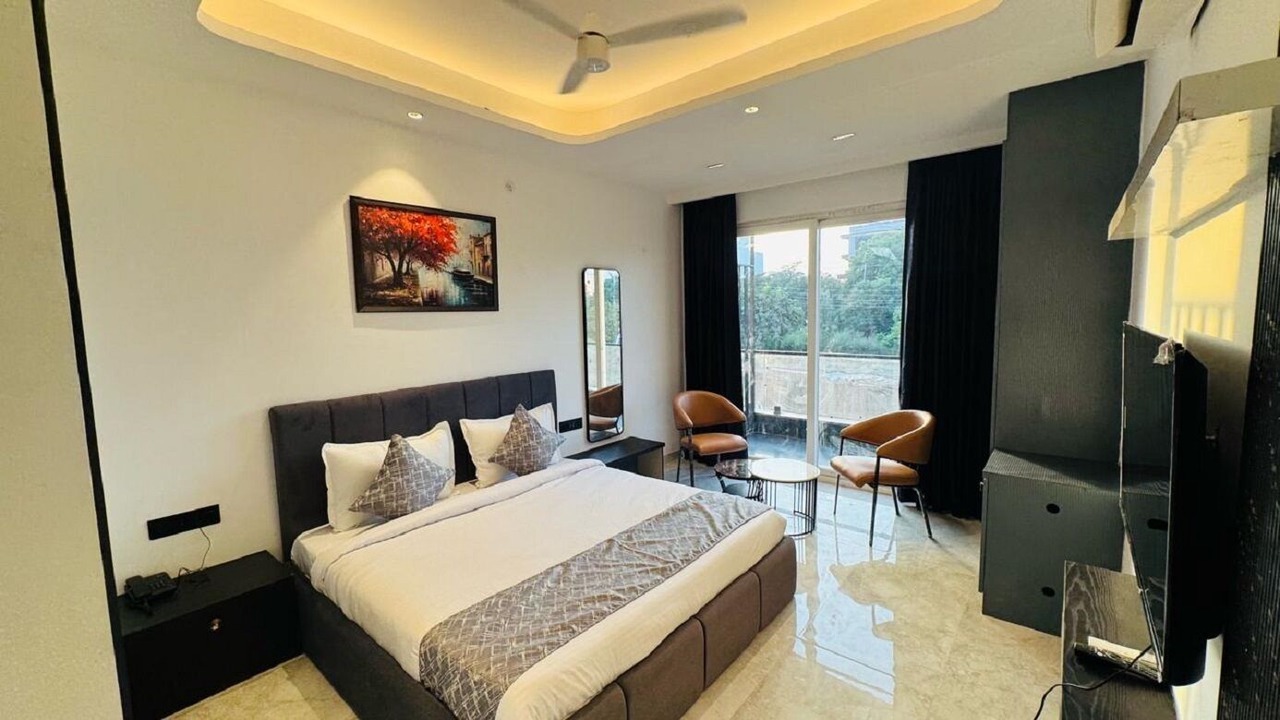 Photo of Bedroom in Sector 51