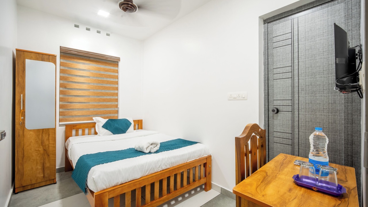 Photo of Bedroom in Maradu