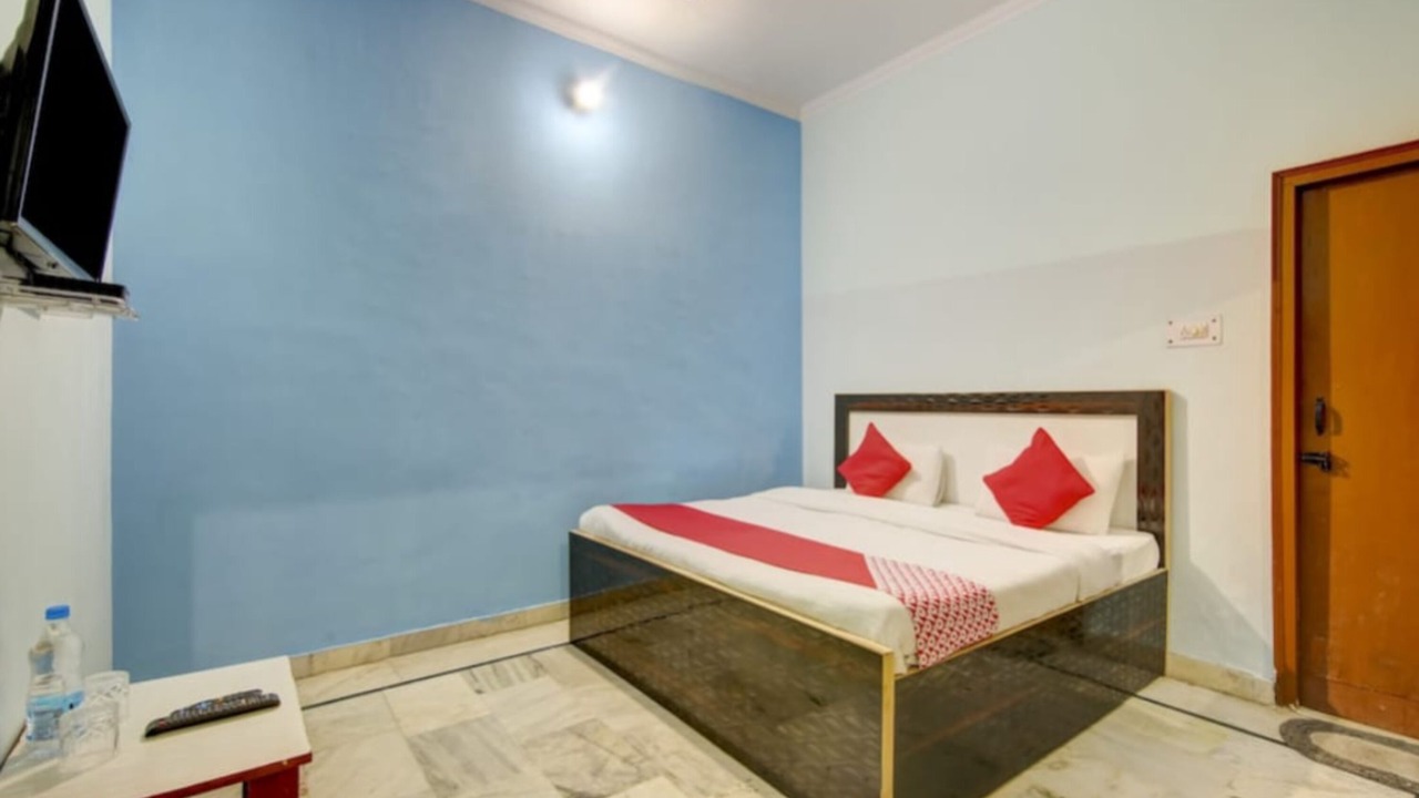 Photo of Bedroom in Meerut