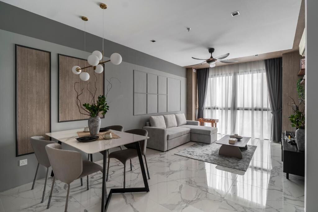 Photo of Livingroom in Tropicana