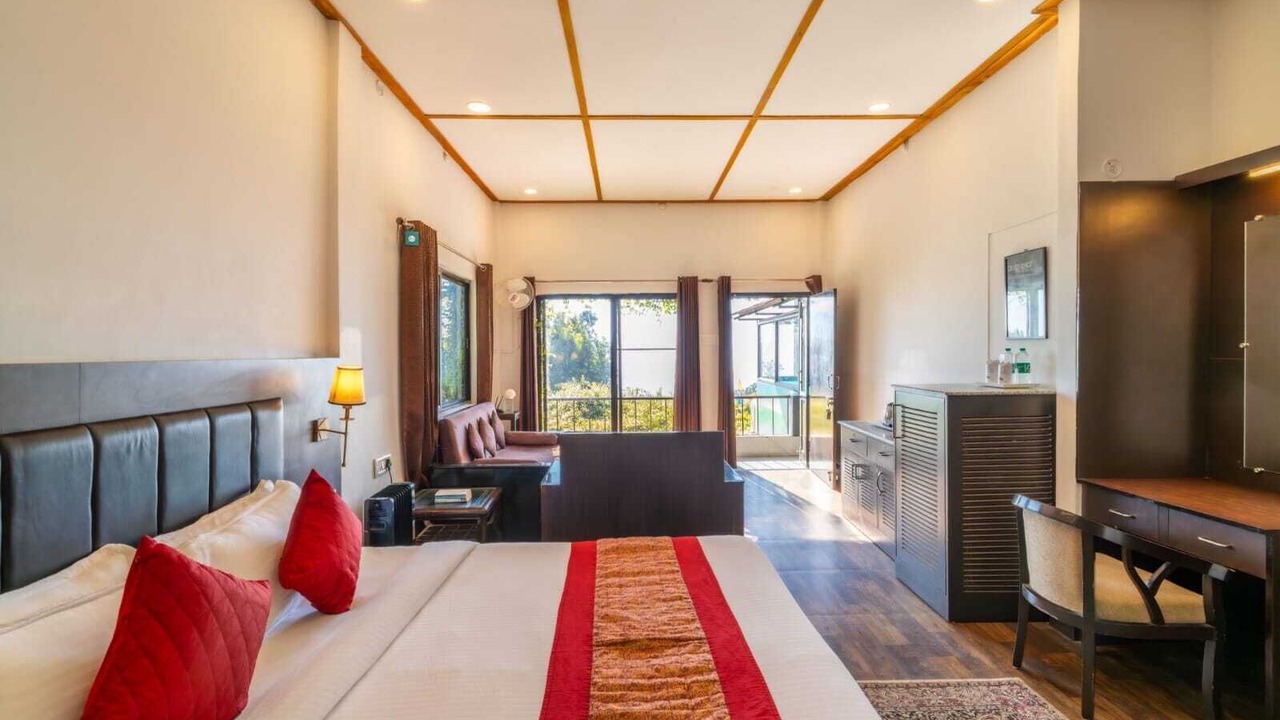 Photo of Bedroom in Lansdowne