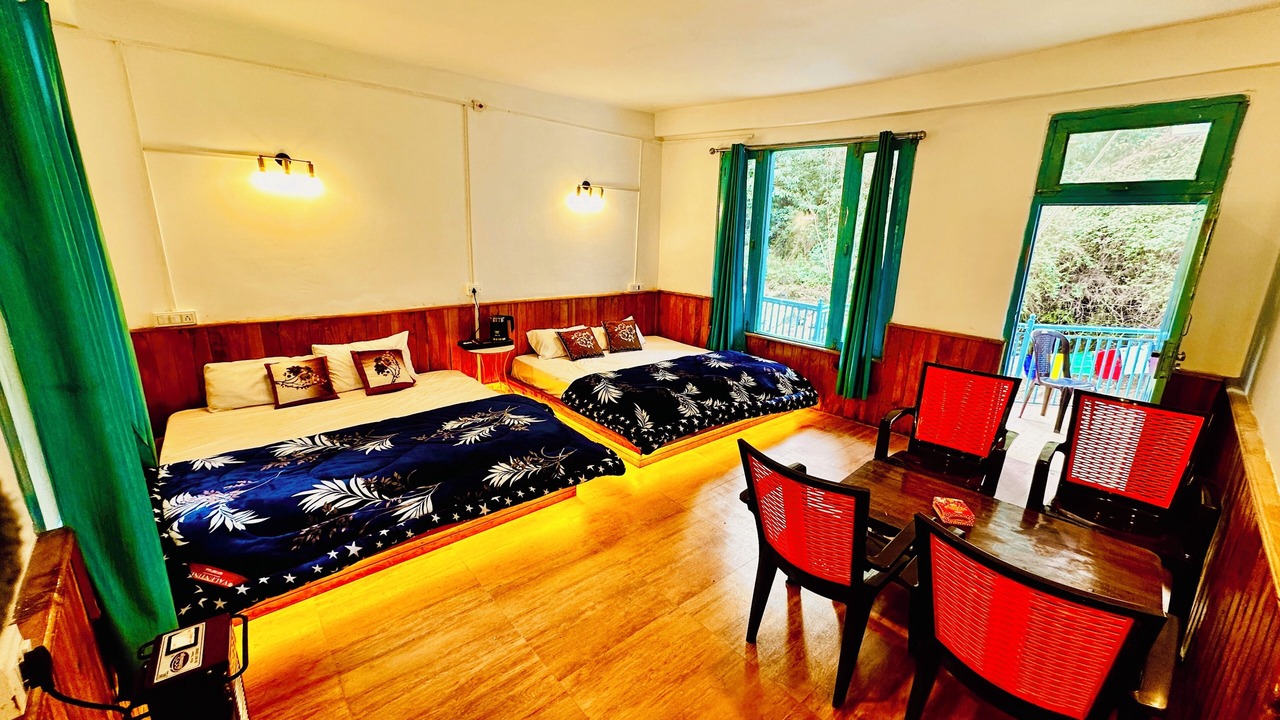Photo of Bedroom in Jibhi