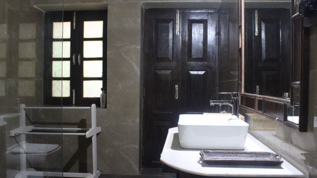 Photo of Bathroom in Tala