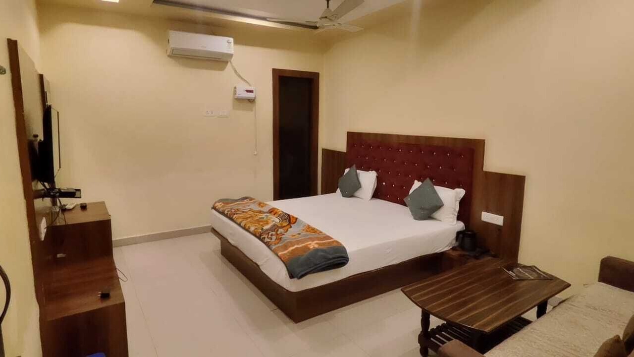 Photo of Bedroom in Varanasi