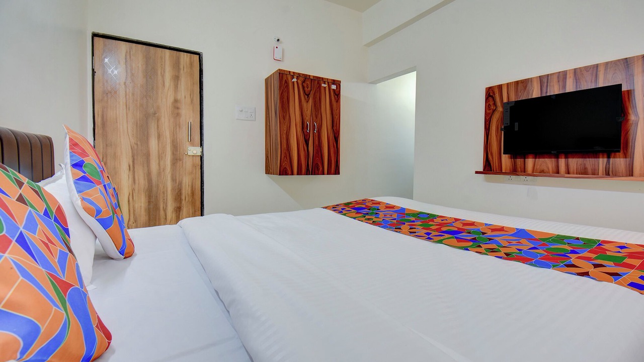 Photo of Bedroom in Hadapsar