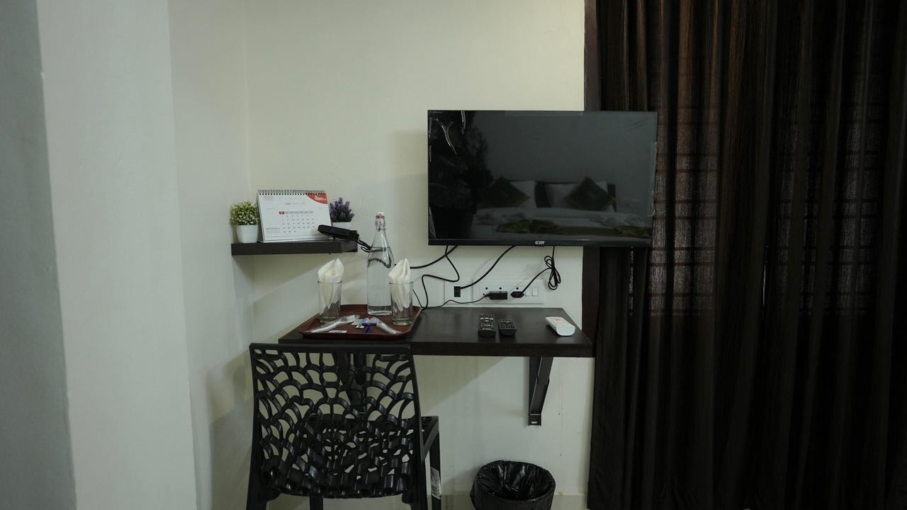 Photo of Bedroom in Thiruvananthapuram