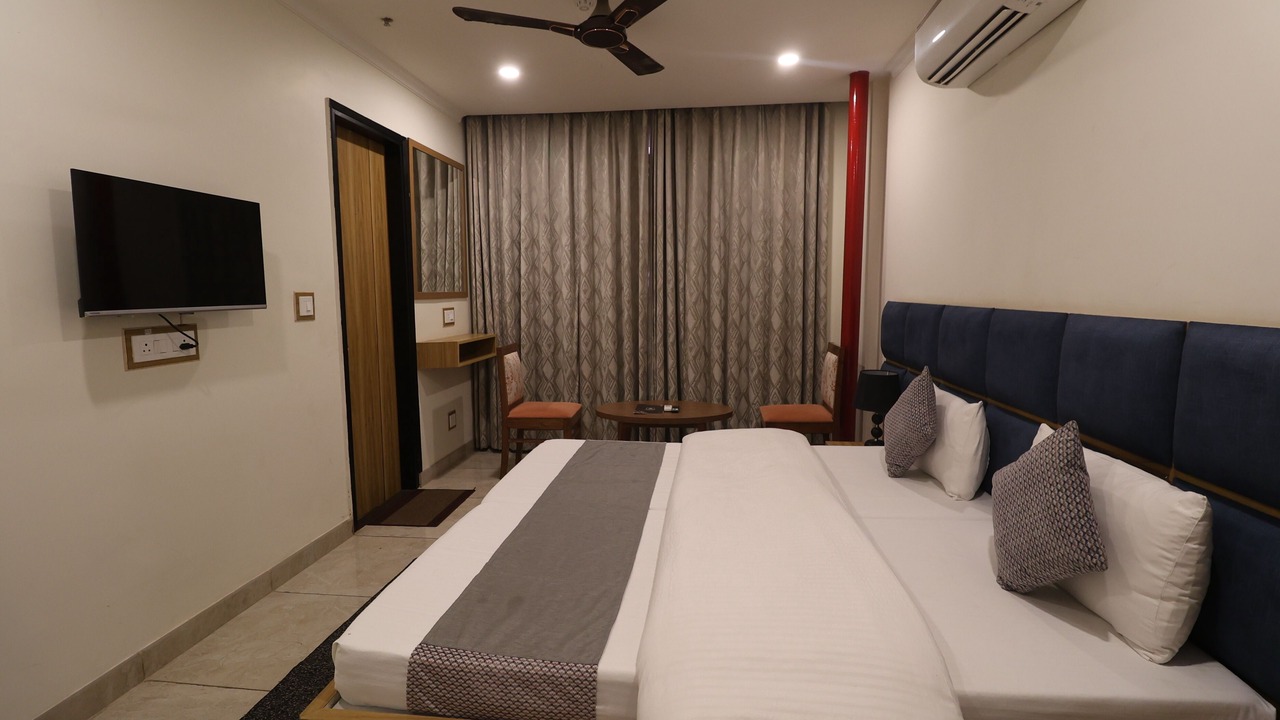 Photo of Bedroom in Kharar