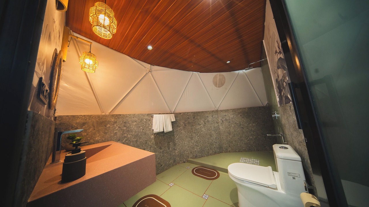 Photo of Bathroom in Igatpuri