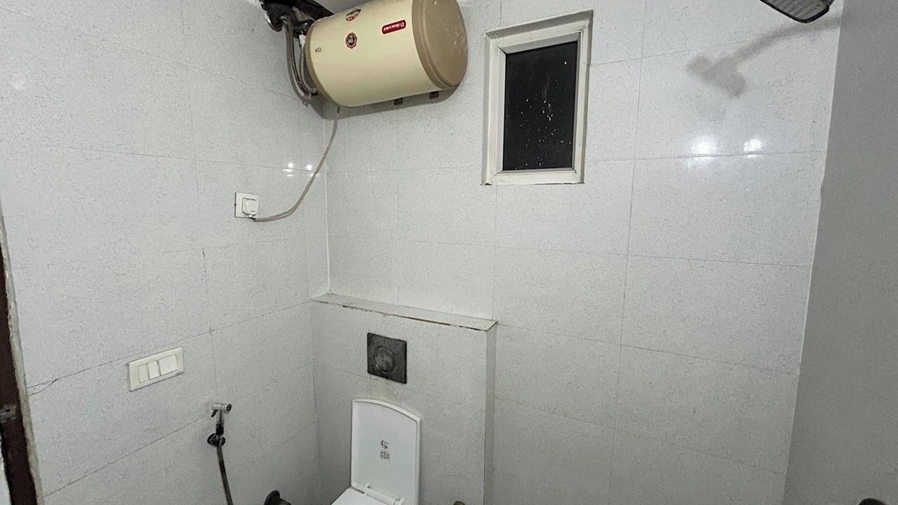 Photo of Bathroom in Jasola