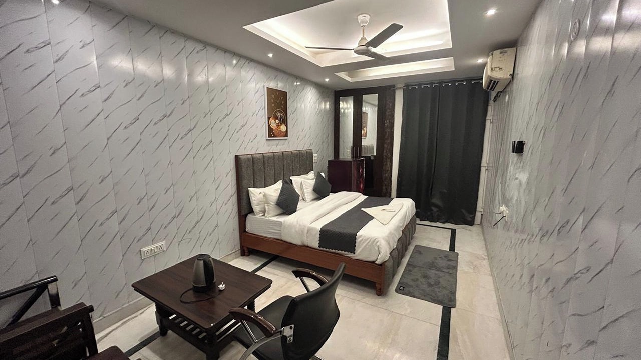 Photo of Bedroom in Jasola
