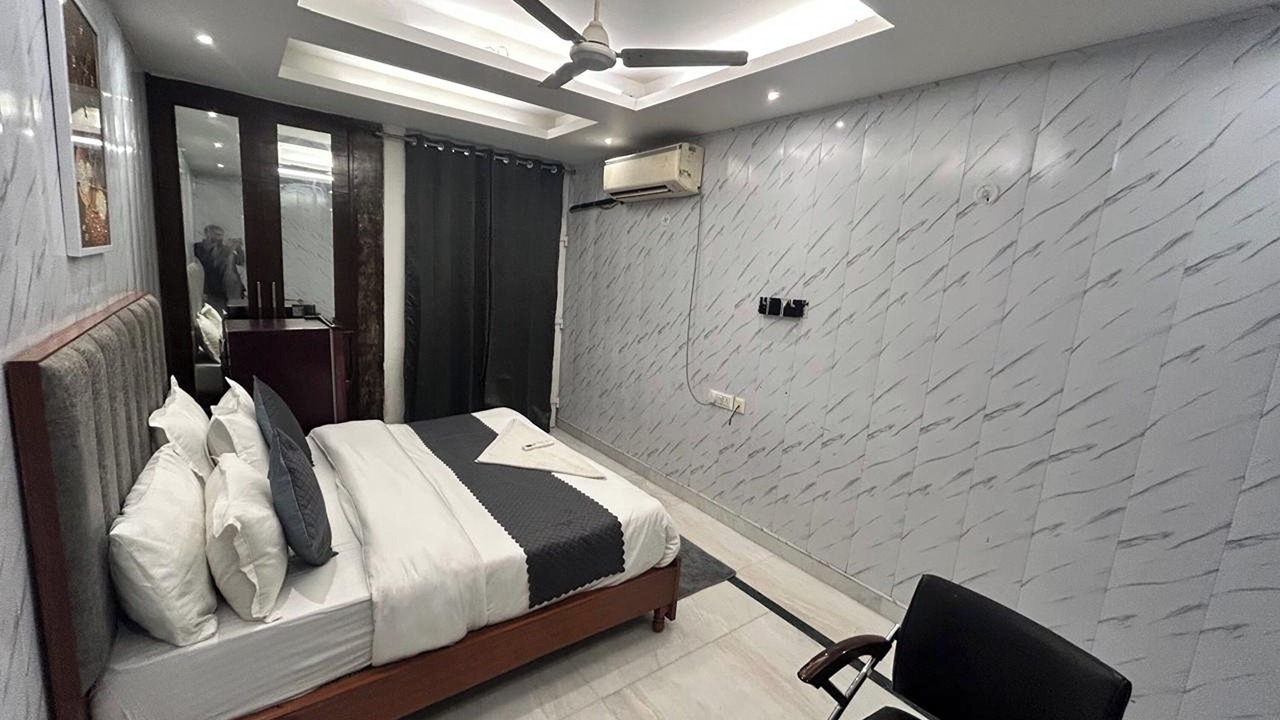 Photo of Bedroom in Jasola