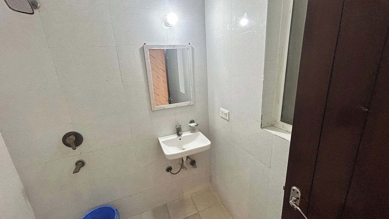 Photo of Bathroom in Jasola