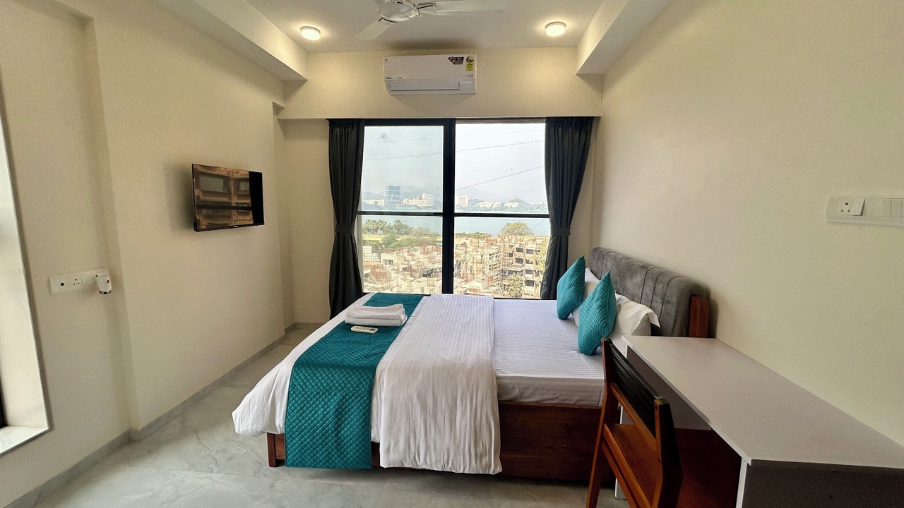 Photo of Bedroom in Powai