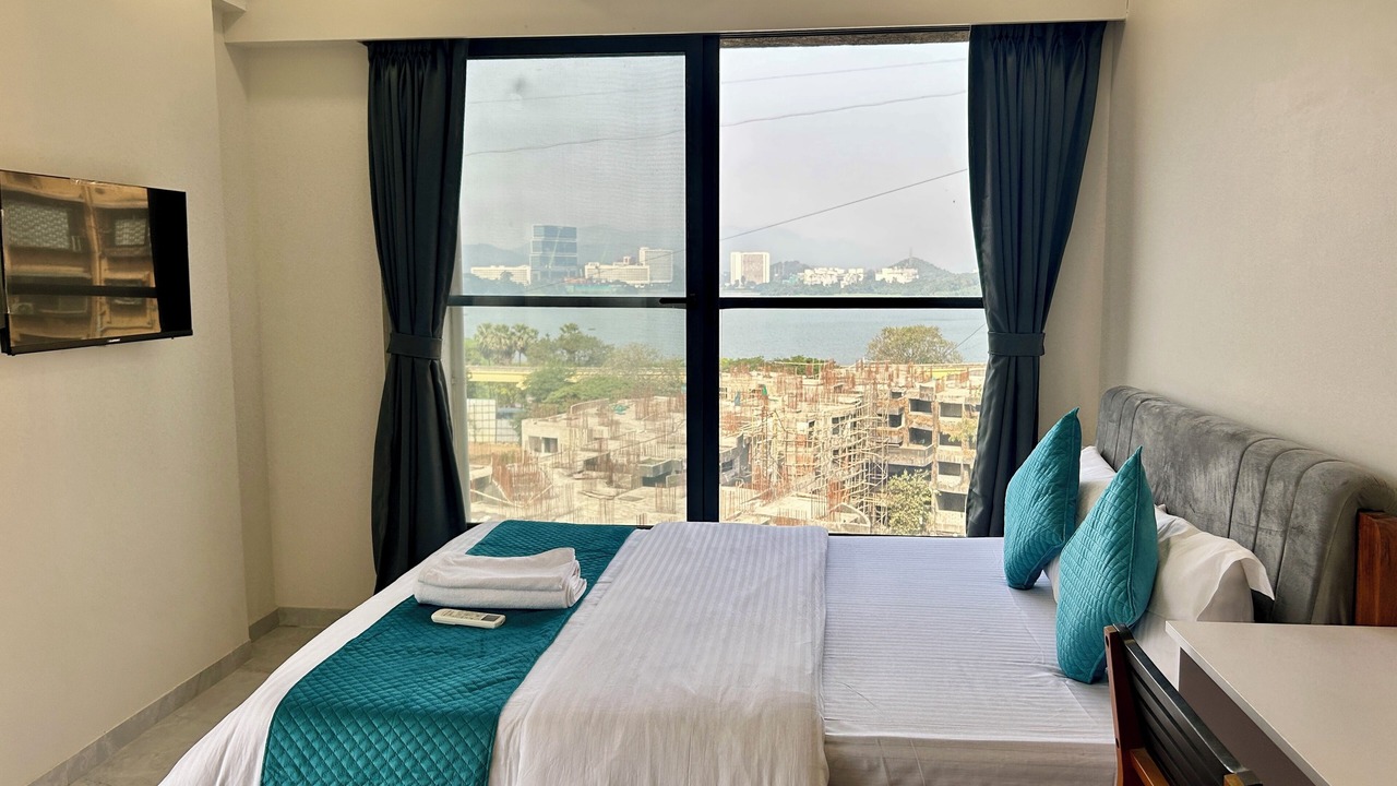 Photo of Bedroom in Powai