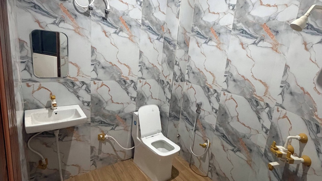 Photo of Bathroom in Sarnath