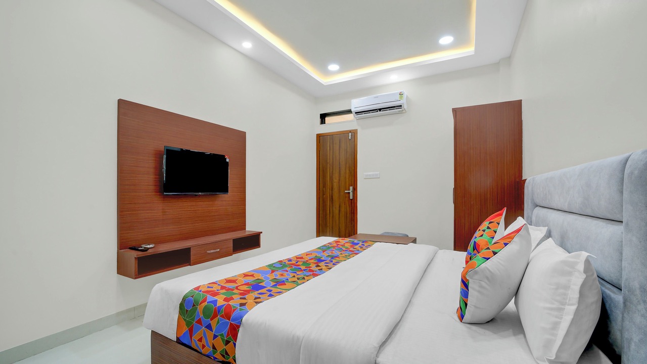 Photo of Bedroom in Kolar Road