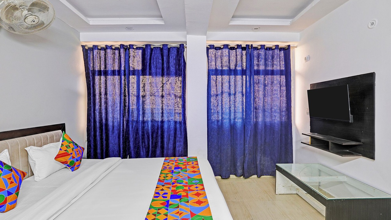 Photo of Bedroom in Sector 49