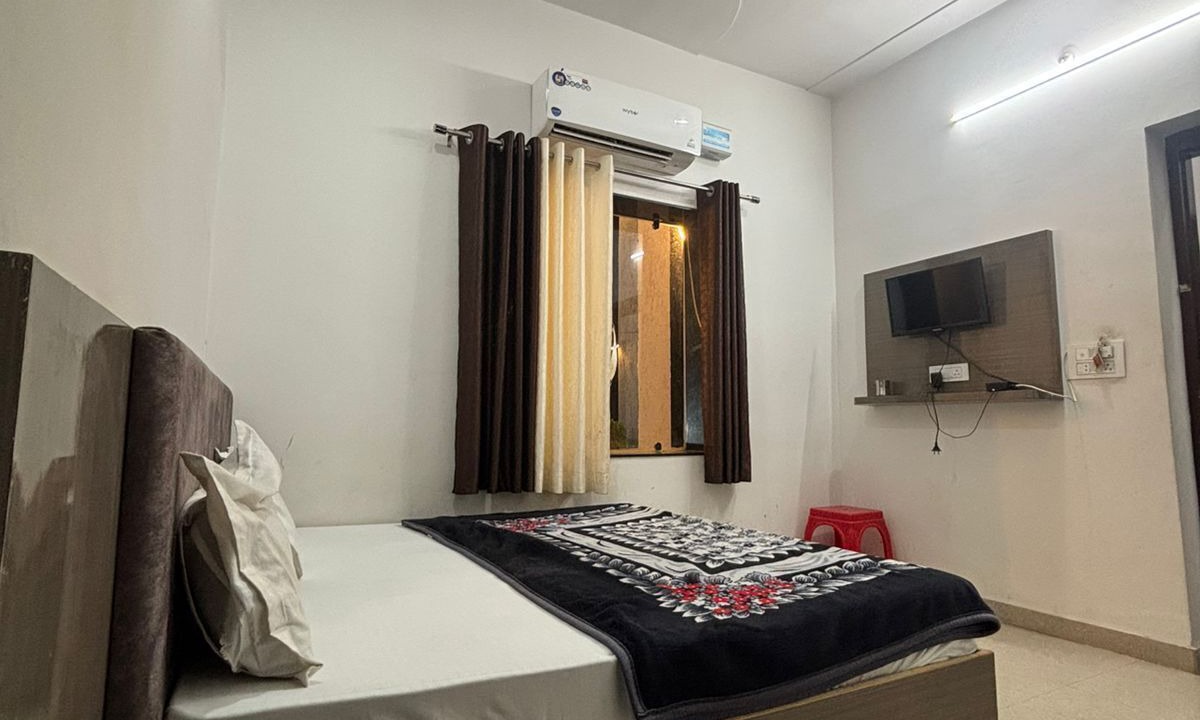 Photo of Bedroom in Shri Madhopur