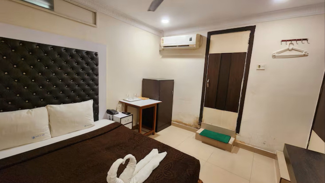 Photo of Bedroom in Dharmatala