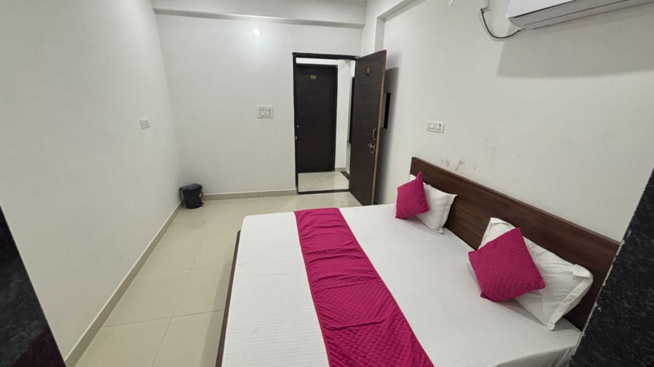 Photo of Bedroom in Khatu