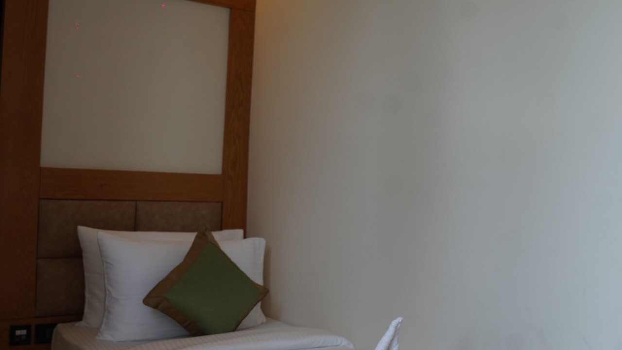 Photo of Bedroom in Berhampore