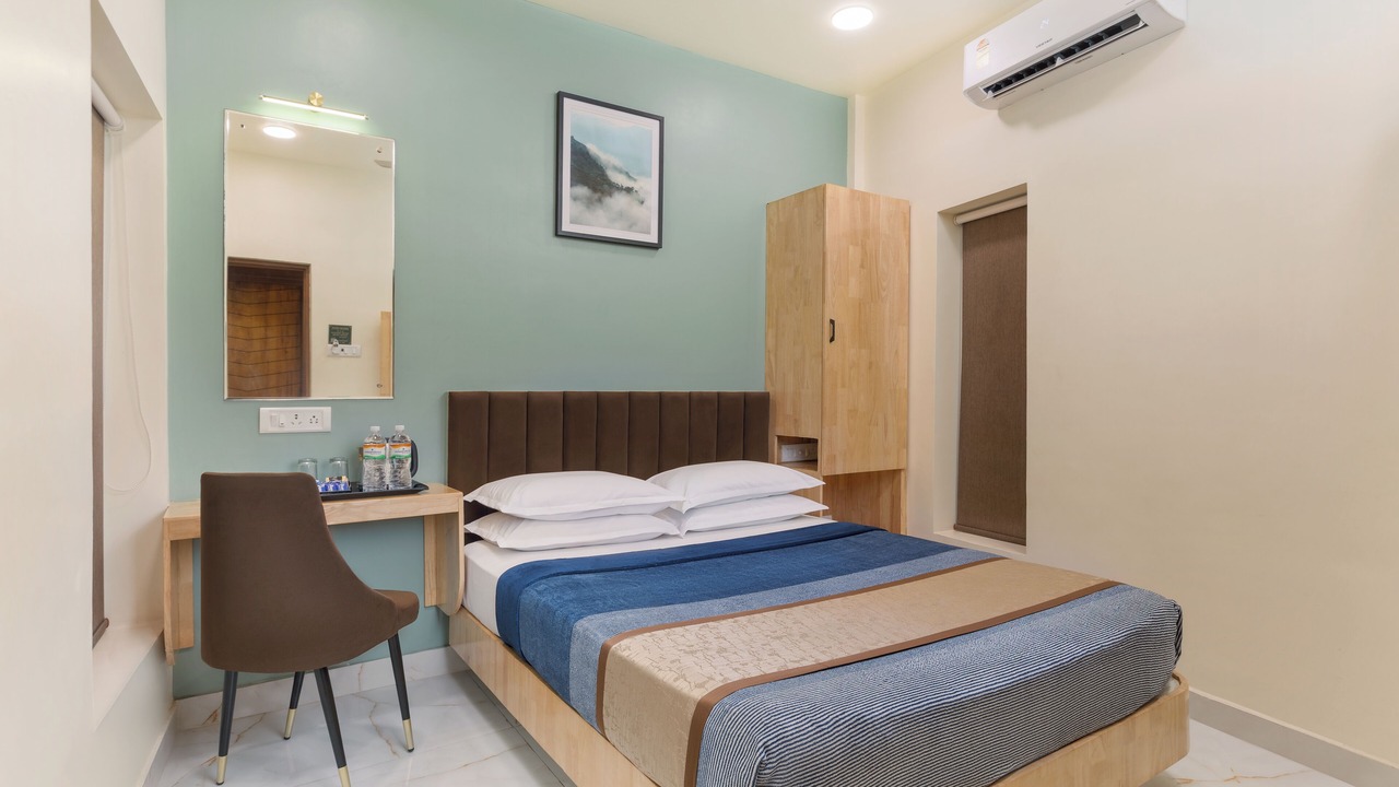 Photo of Bedroom in Periamet