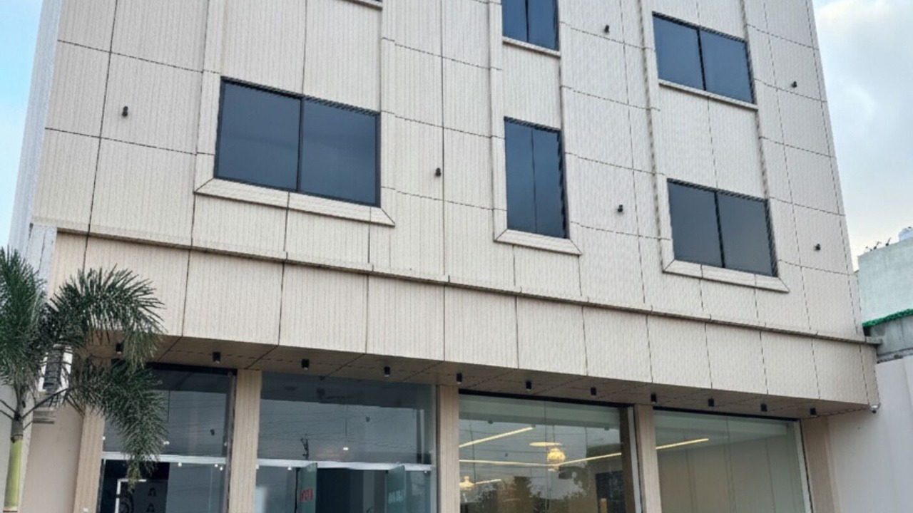 Photo of Outdoor in Sanwer