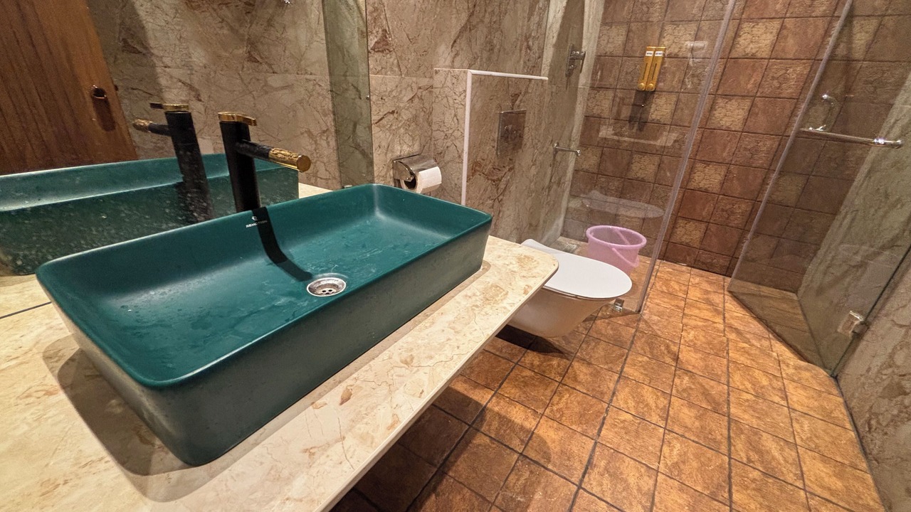 Photo of Bathroom in Bommayapalayam