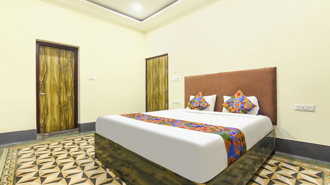 Photo of Bedroom in Ballygunge