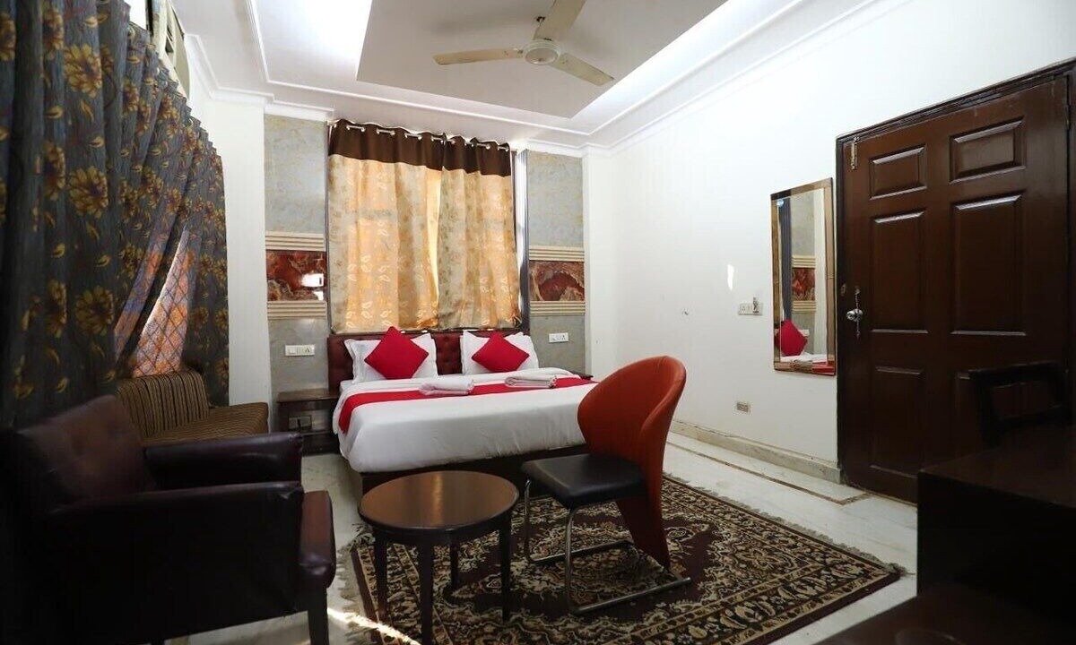 Photo of Bedroom in DLF City
