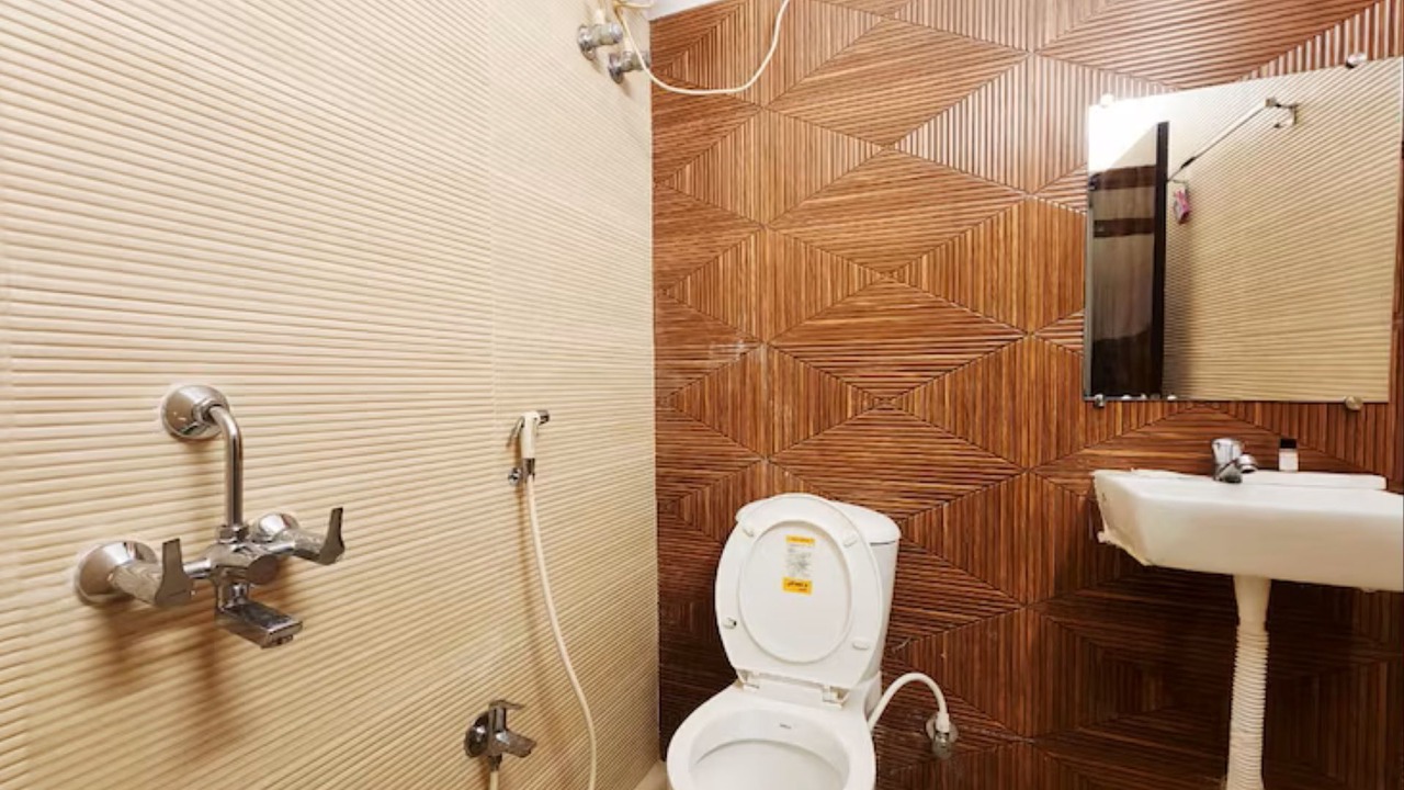 Photo of Bathroom in Kalighat