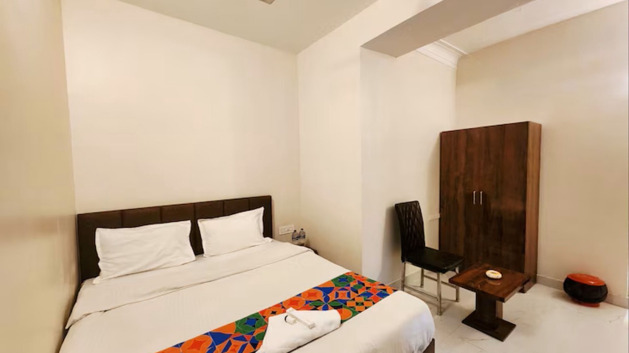 Photo of Bedroom in Kalighat