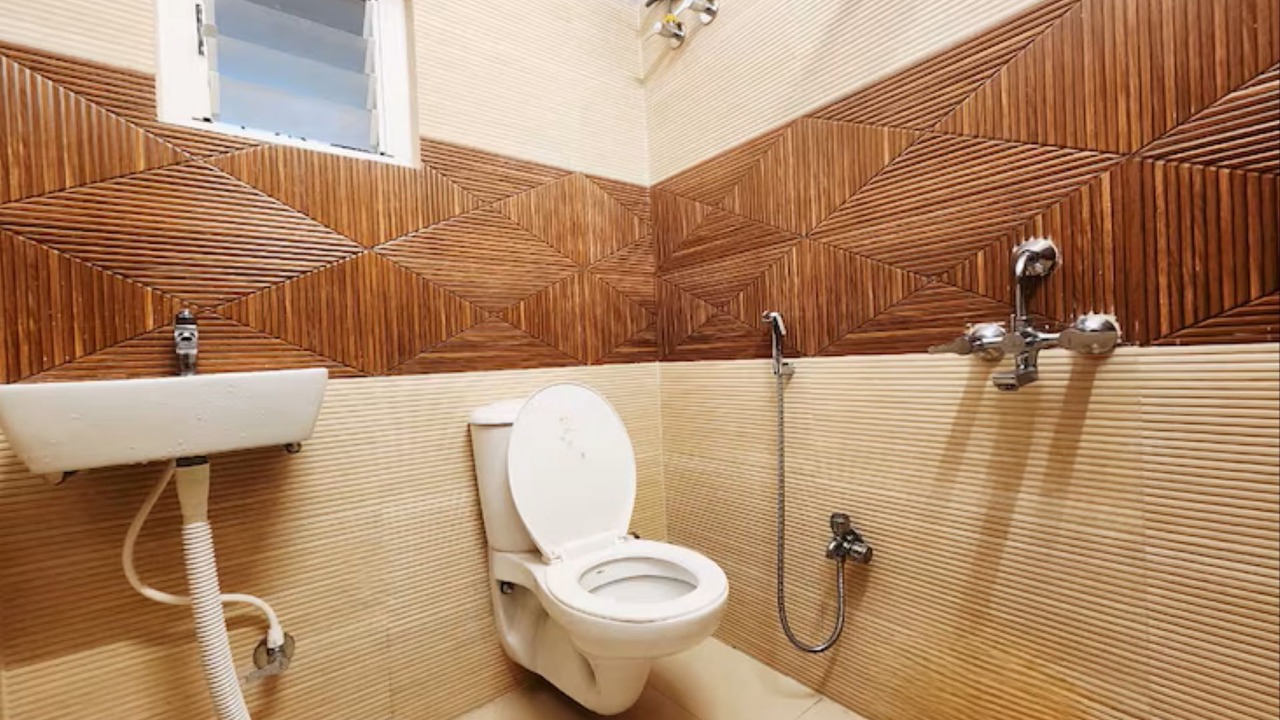 Photo of Bathroom in Kalighat