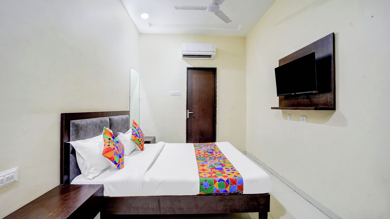 Photo of Bedroom in Kolar Road