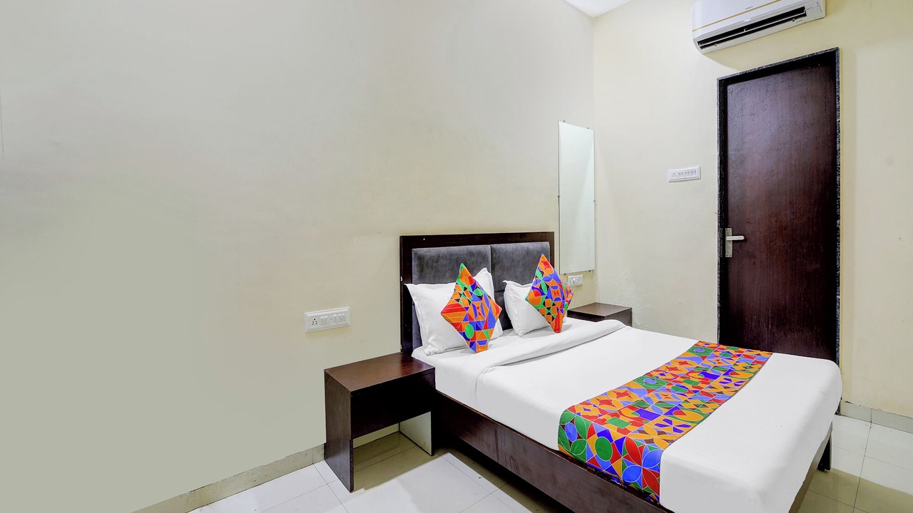 Photo of Bedroom in Kolar Road