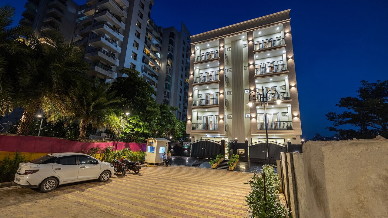Photo of Outdoor in DLF Phase 5