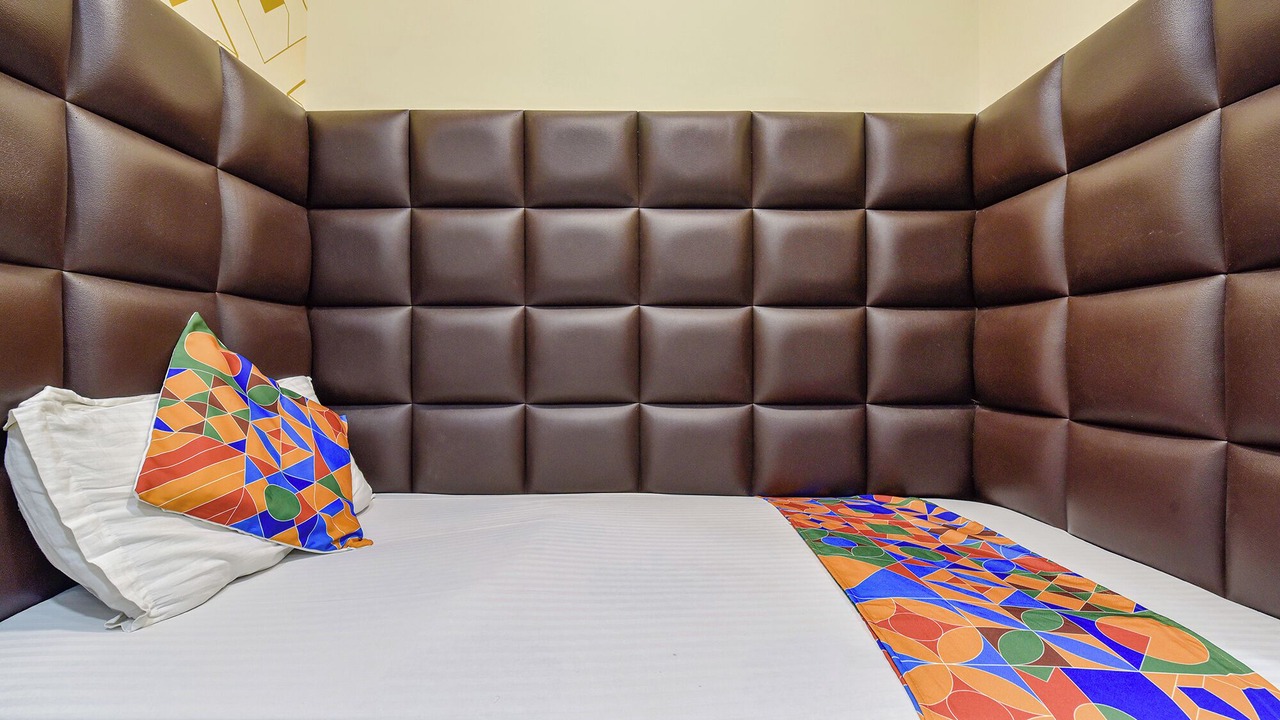 Photo of Bedroom in Navrangpura