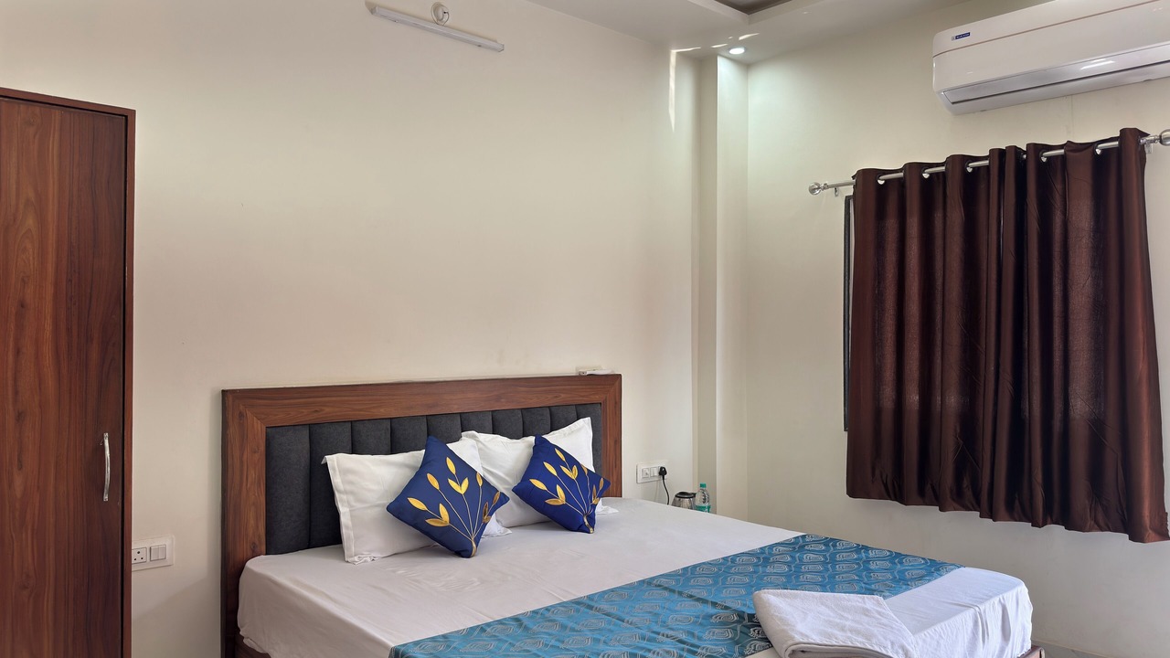 Photo of Bedroom in Vrindavan
