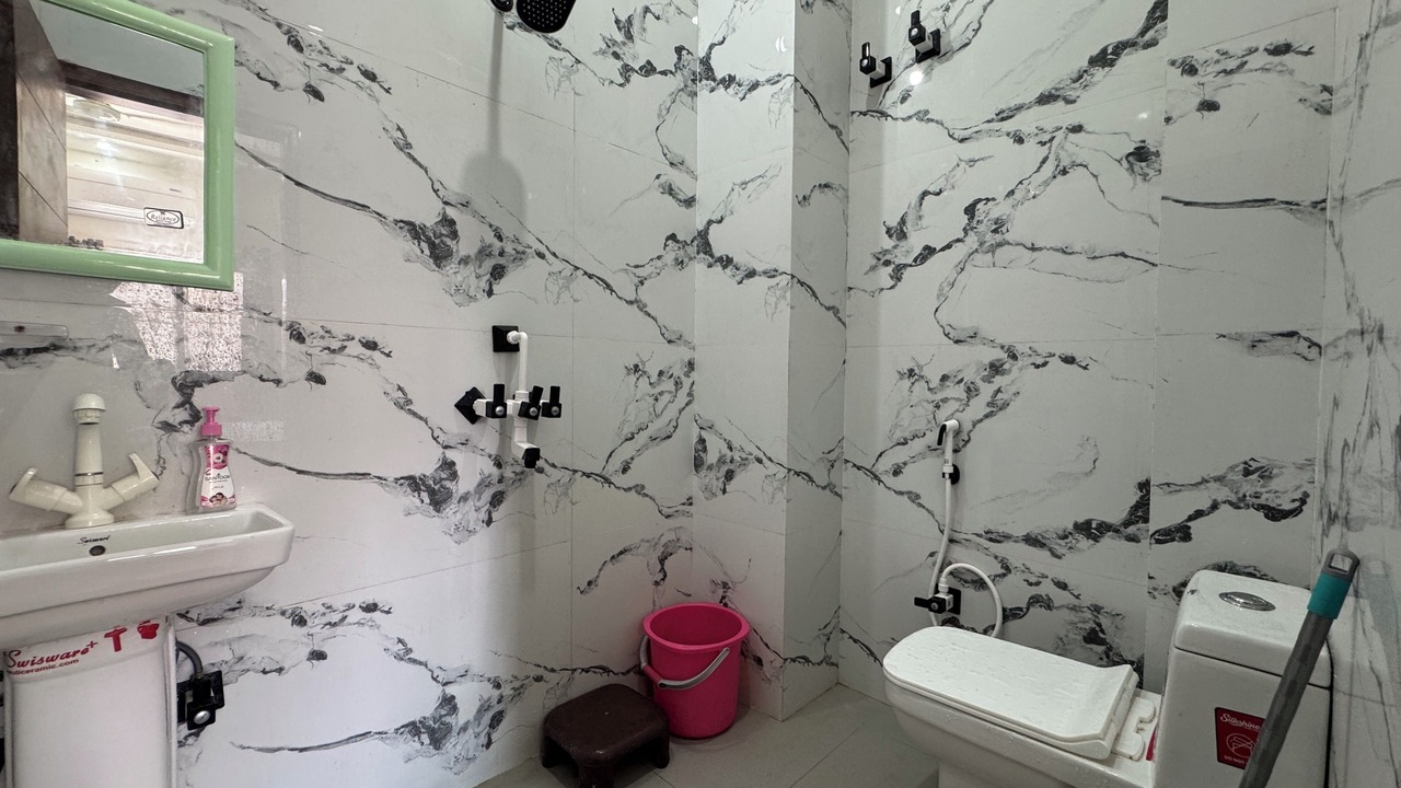 Photo of Bathroom in Vrindavan