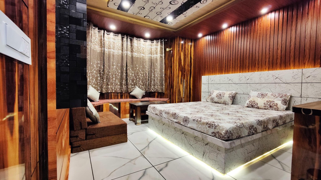 Photo of Bedroom in Kumharsain