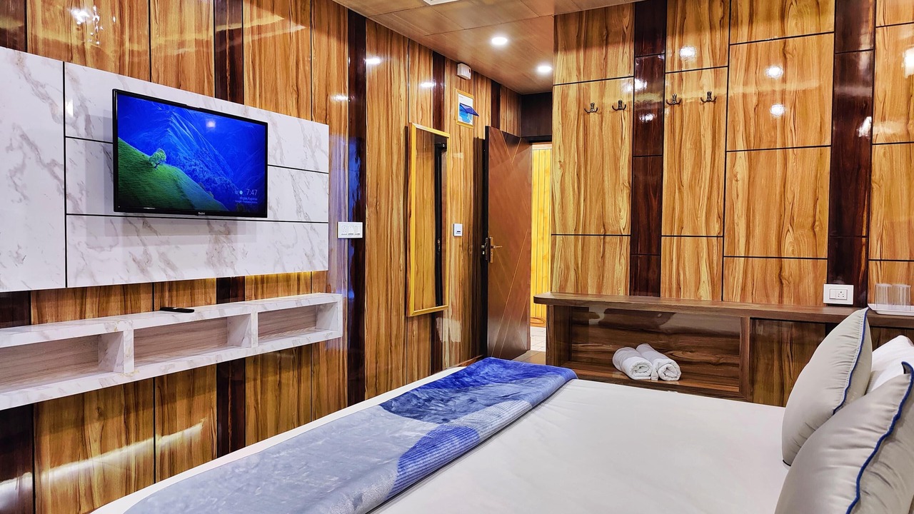 Photo of Bedroom in Kumharsain