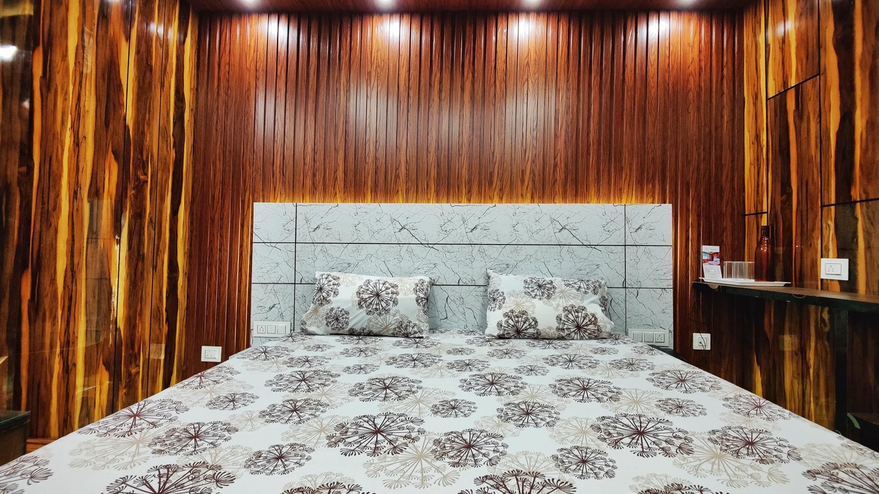Photo of Bedroom in Kumharsain