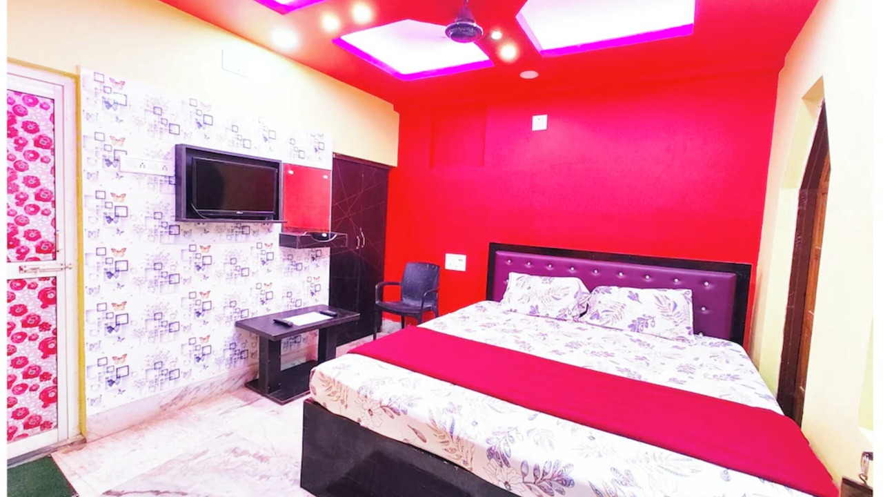 Photo of Bedroom in Puri