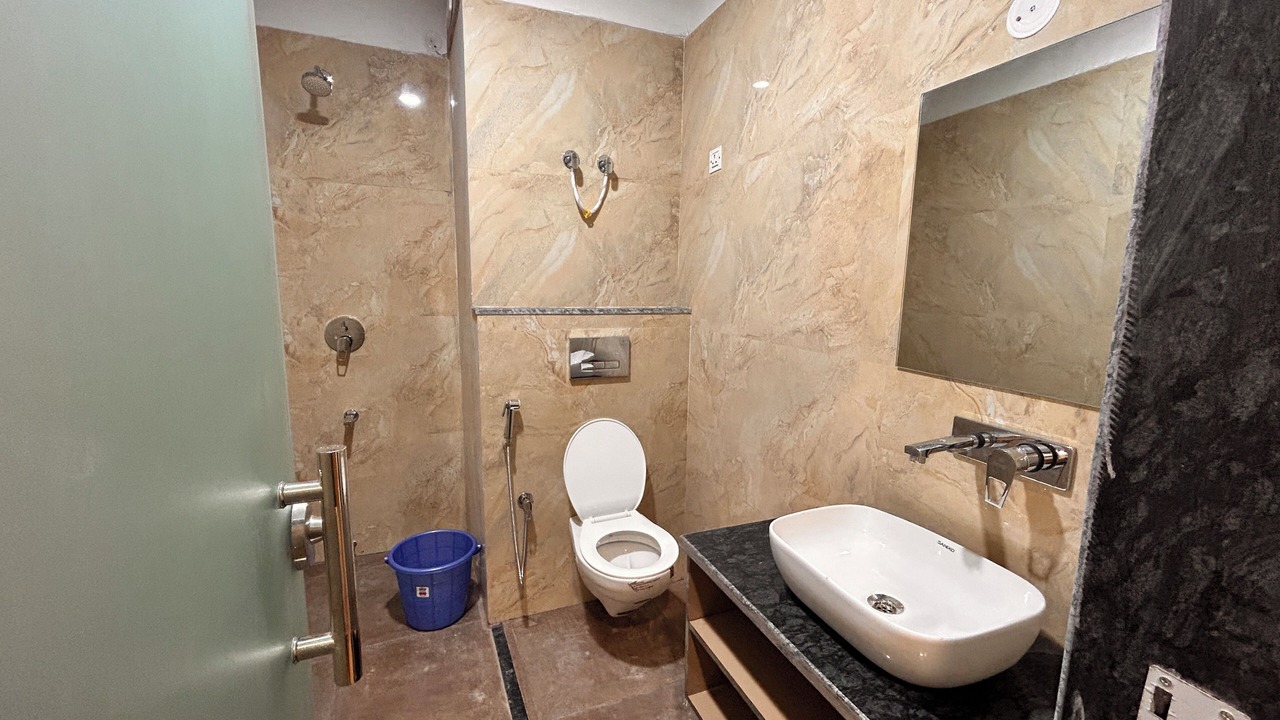 Photo of Bathroom in Kayamkulam