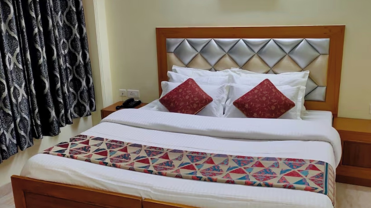 Photo of Bedroom in Knollswood